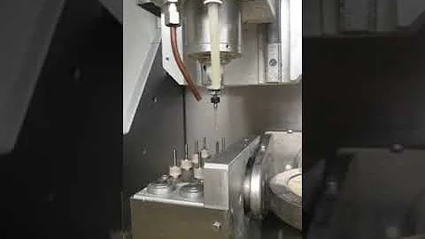 Chi è l'operatore cnc?
