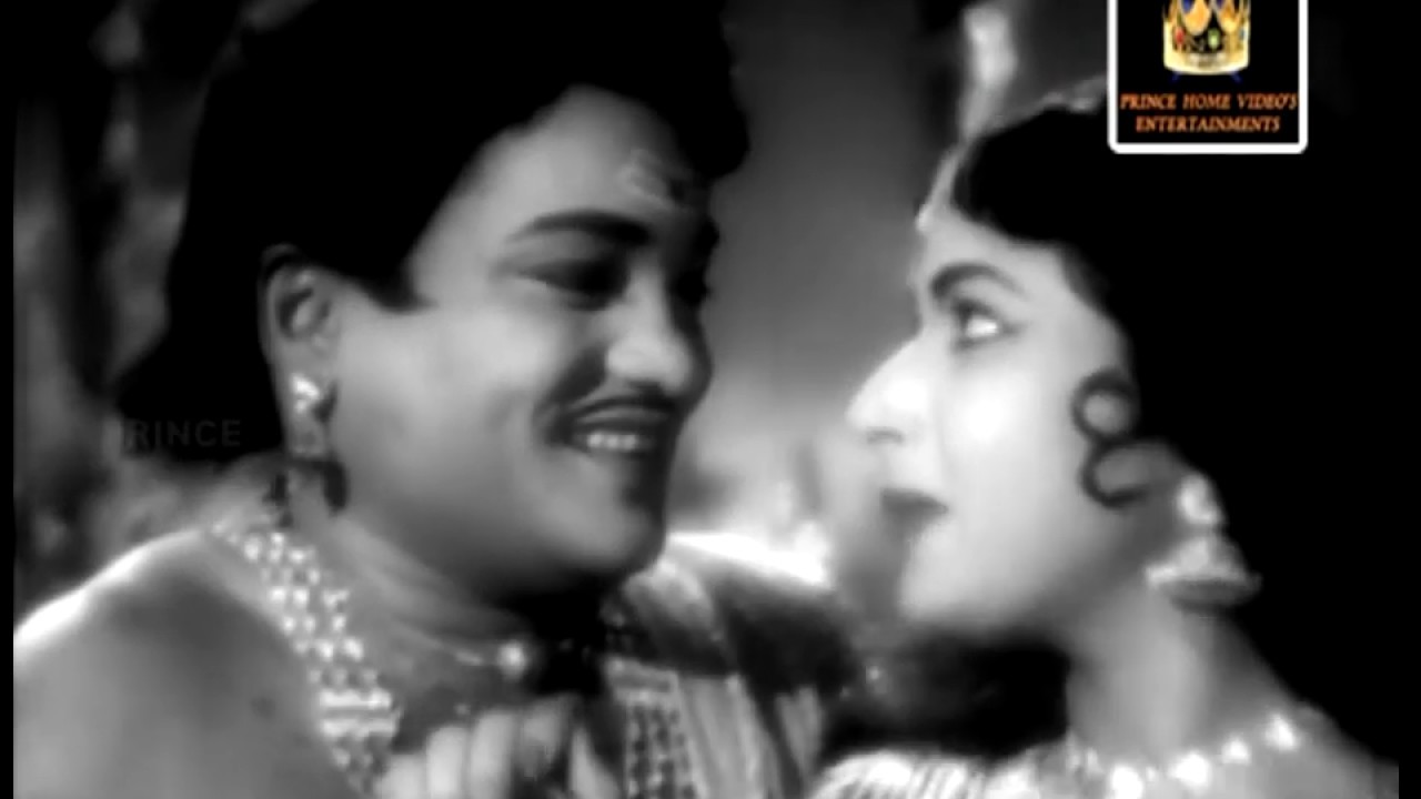 Nilavo Aval Irulo - Arunagirinathar