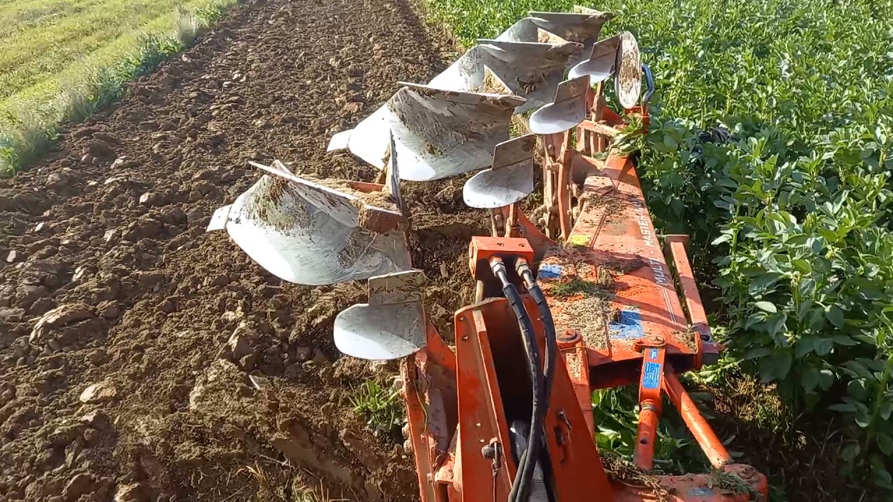 Orka poplonu. KUHN MULTI-MASTER 121 & ZTS 16245