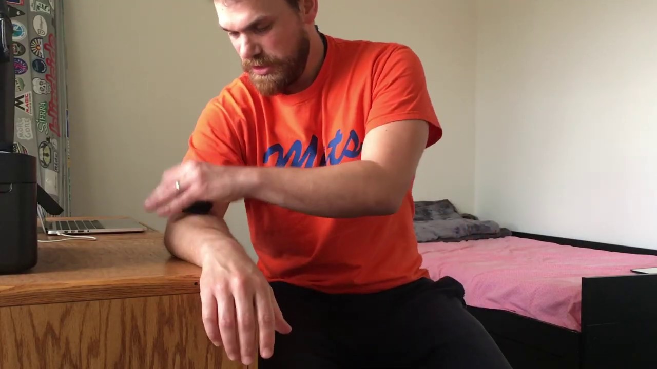 Treat elbow pain on yourself with a LAX ball YouTube