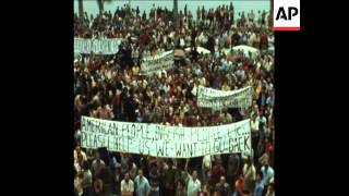 SYND 5 8 75 WHITE SETTLERS DEMONSTRATION IN LUANDA