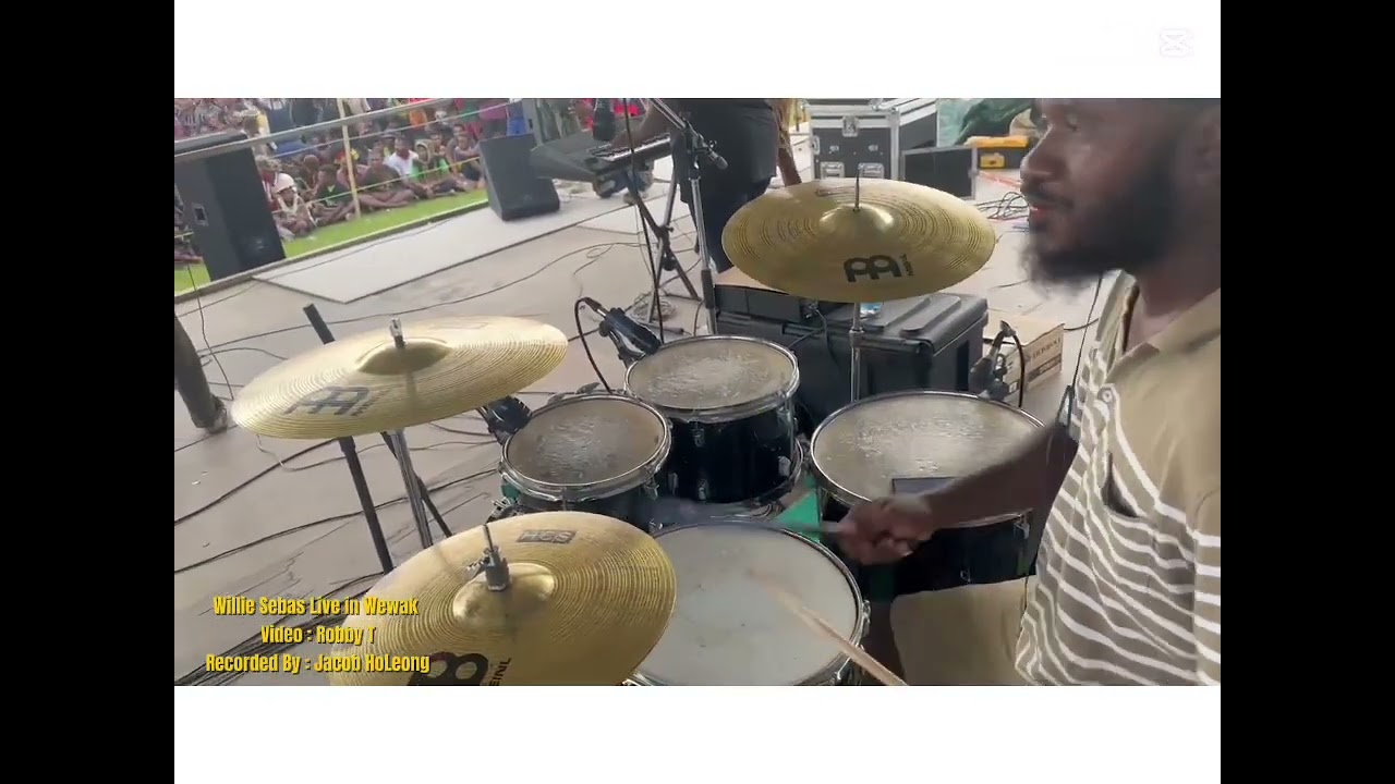 Willie Sebas Live @Wewak