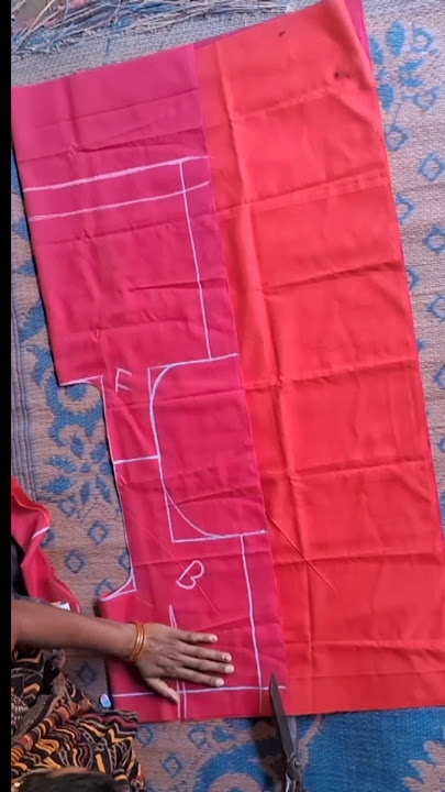 सादा ब्लाउज कटिंग #silaisikhe #fashion #diy #sleevelesss #womensclothing #blouse