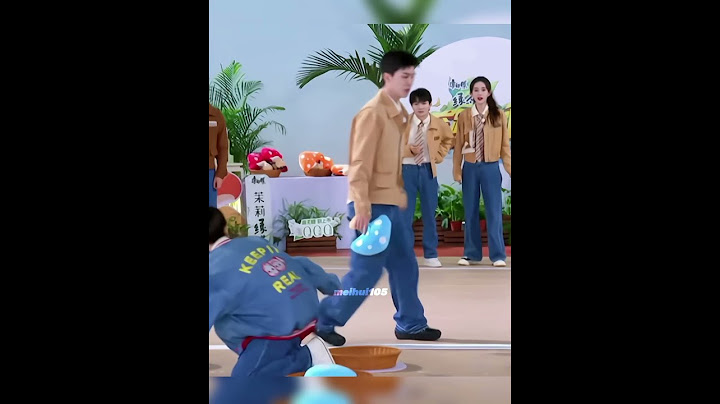 The way he waits for bai lu to put first in basket is smart play🤣#bailu#keeprunning#fanchengcheng