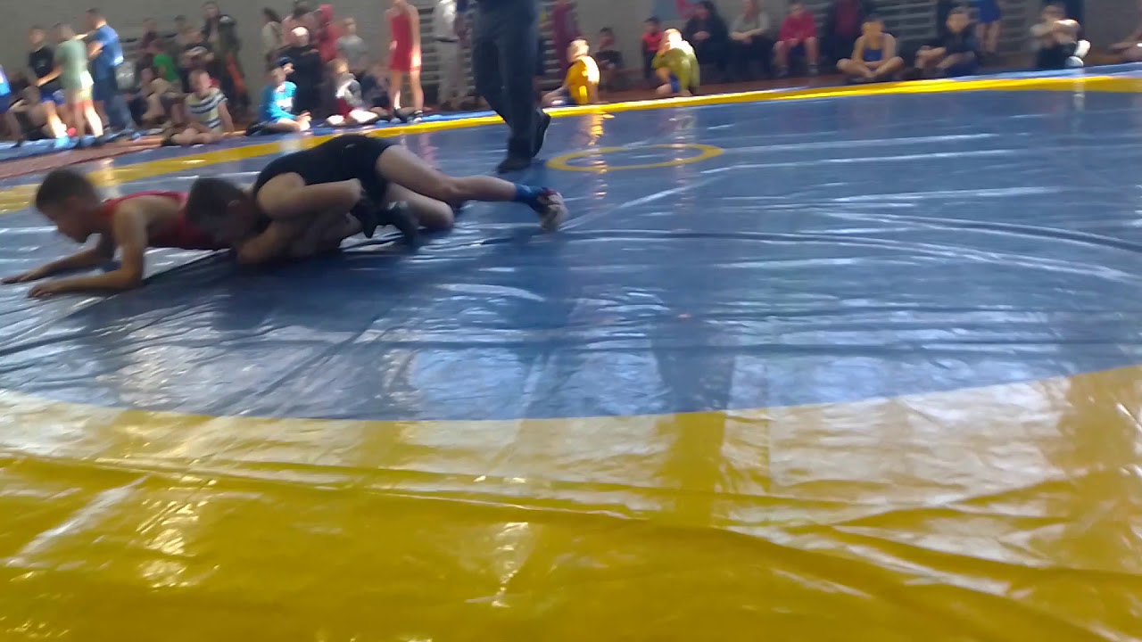 Соривнавание по борьбе вольной город слуцк - YouTube