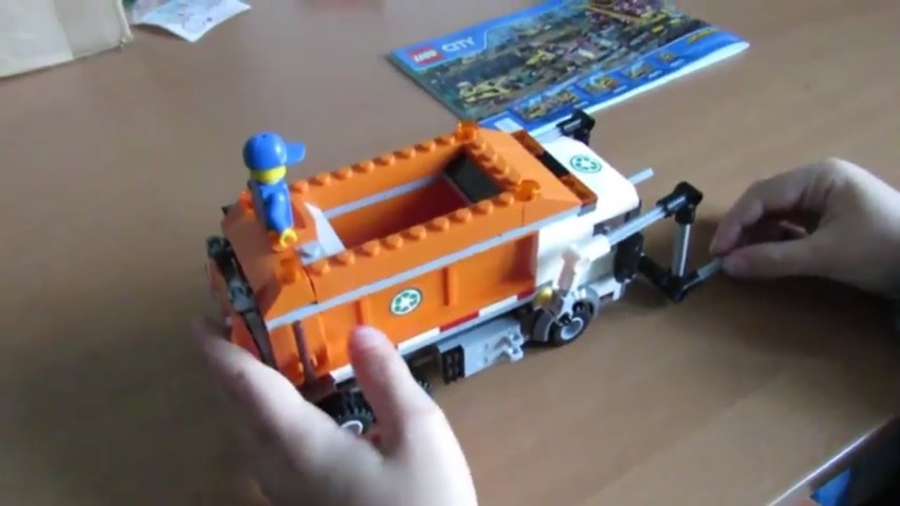 Распаковка и сборка LEGO City 