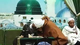 احترام المريد لشيخه