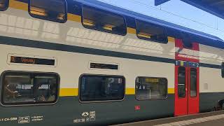 How to identity first and second class seats in Swiss Trains.