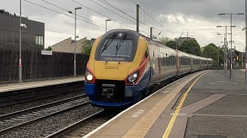 Class 222 Passes West Hampstead Thameslink