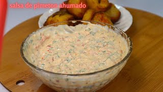 Salsa de pimentón ahumado con yogur griego ( deliciosa y fácil de preparar)