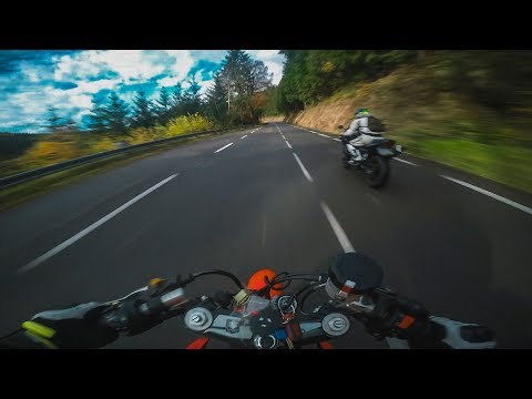 TWO CRAZY RIDERS ON SVS650