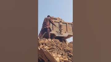 Ohh 😯 Dangerous 😱 Work Rock Unloading in hammer Action #rockcrushing