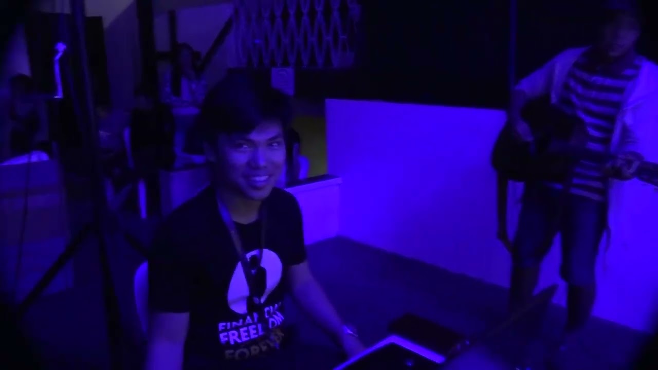 Sony HDR-CX900 Full HD camera low light video test | Life Church Pre Recording Set up | PH