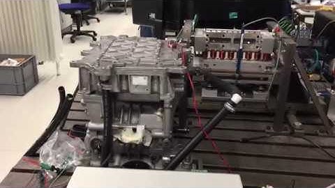 Nissan Leaf Drivetrain (Inverter & Motor) controlled via CAN-BUS on workbench