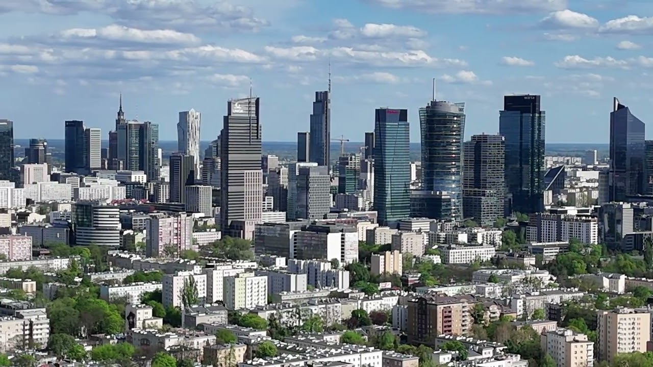 Panorama centrum Warszawy z Moczydła - Wiosna 2025
