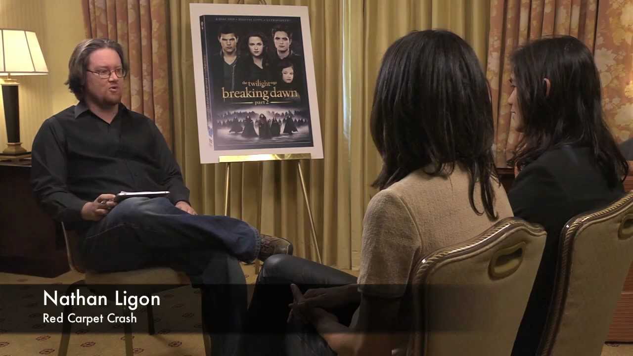  Twilight Saga Breaking Dawn Part 2 DVD & Blu Ray Cast Interview