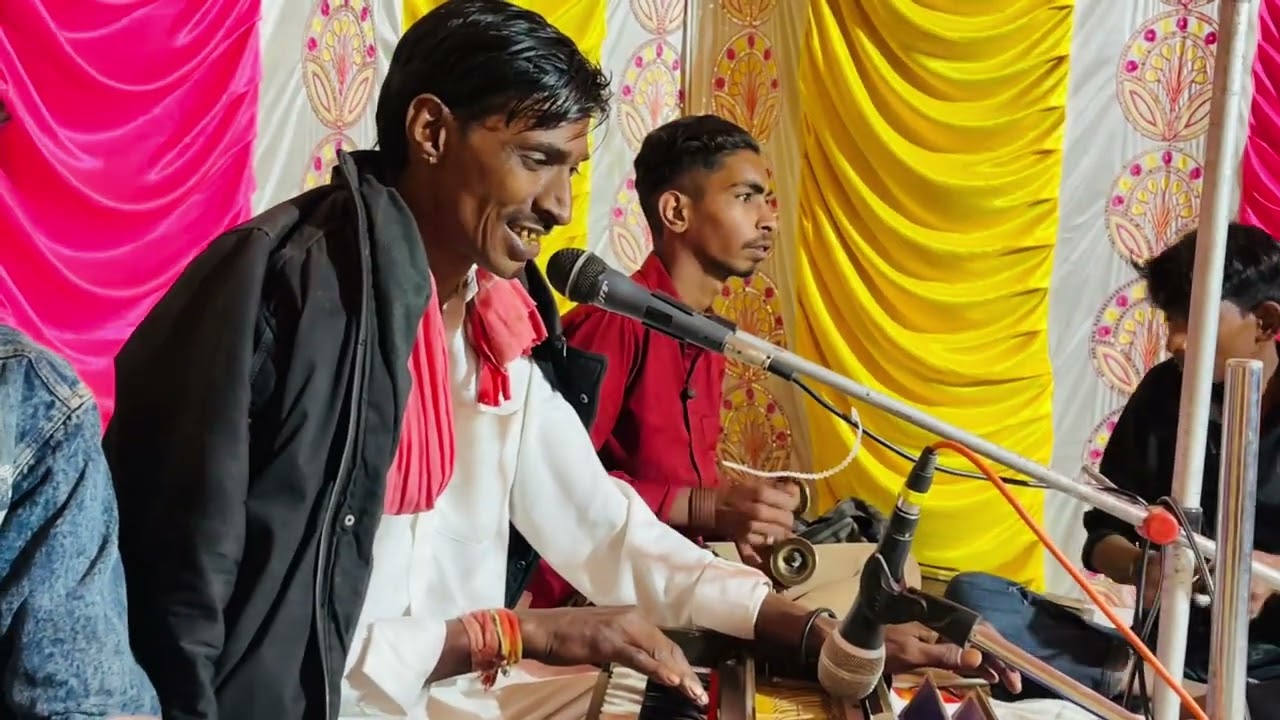 Baba Ramdev ji ki aarti desi andaj me