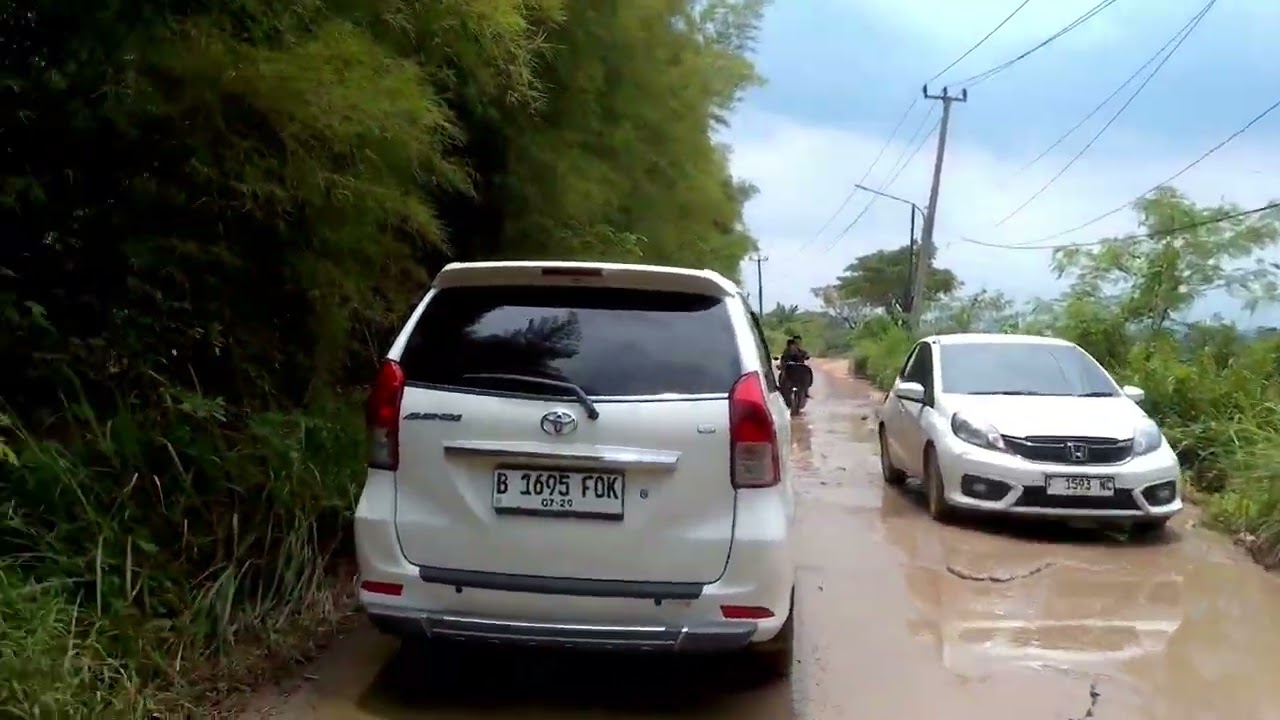 Leuwi baeud bersama keluarga