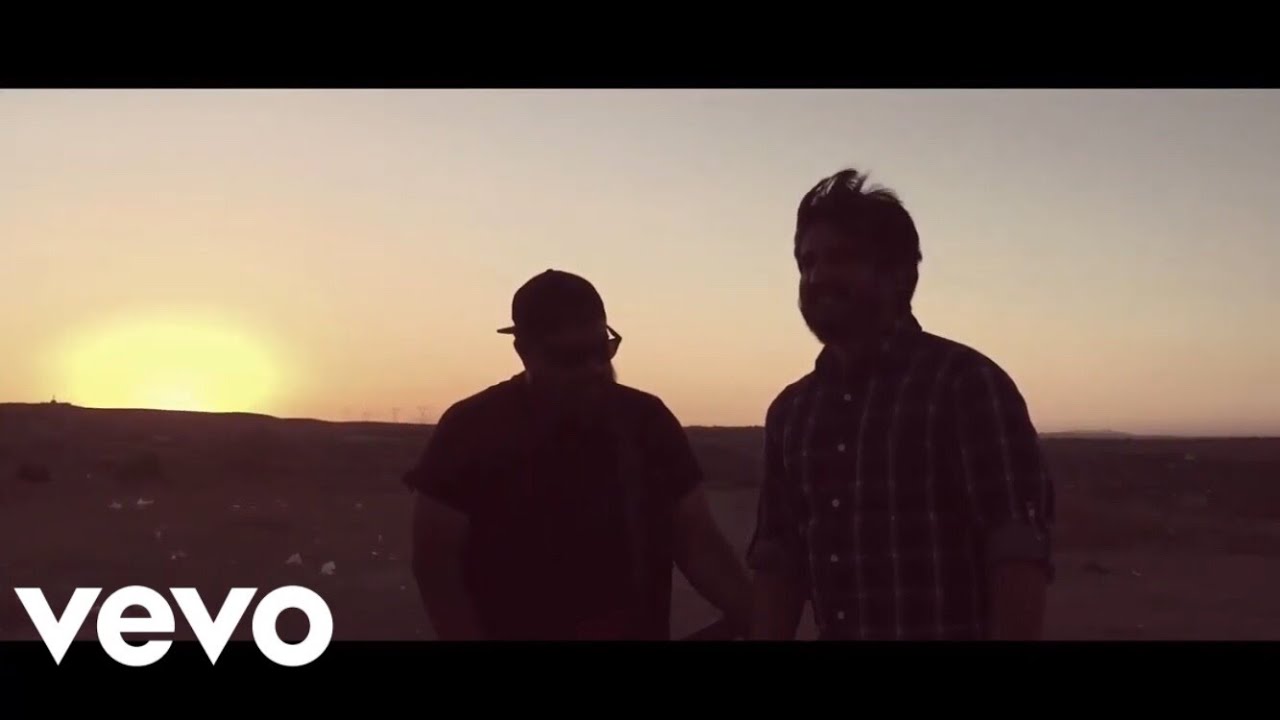 Watch LEON MALIBU - VETE on YouTube Watch LEON MALIBU - VETE on YouTube