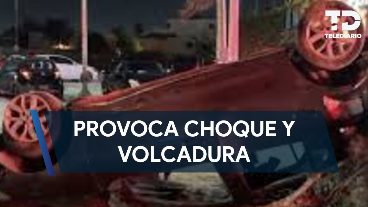 Conductor ebrio provoca choque y vuelca en el bulevard Moctezuma en Saltillo