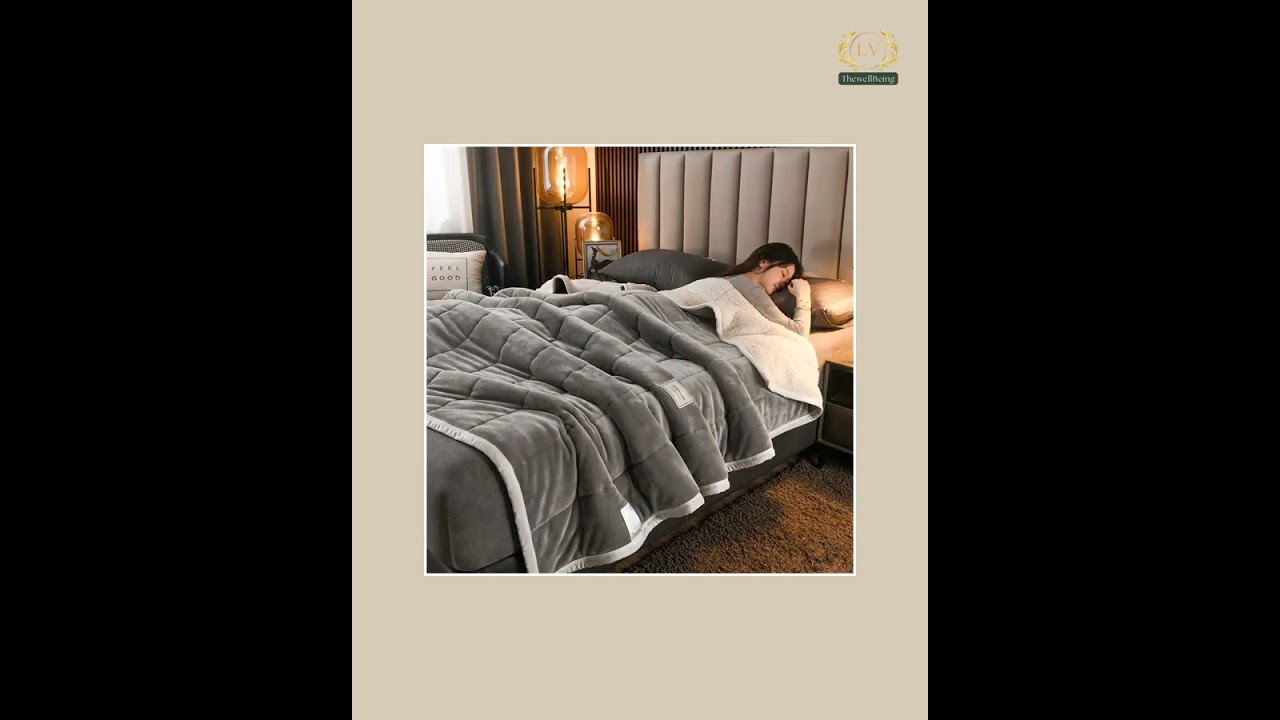 TheWellBeing ™ Cozy 3-Layer Coral Fleece Winter Blanket - Soft and Washable