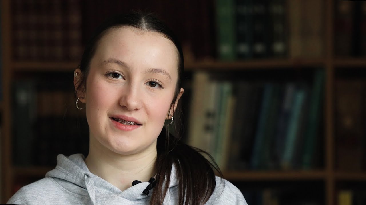 Barta Szonja - Szalóczi Dániel:  Kötöttfelsős