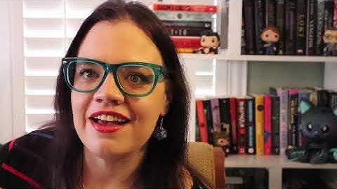 Moving Across Lands: Online Platform Migration in Fandom Communities