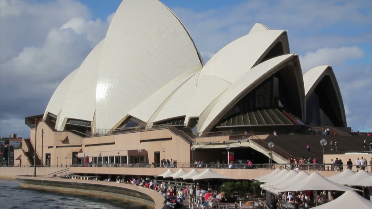 Les 100 Merveilles du Monde – L&rsquo;Opéra de Sydney, Sainte Sophie, Bali