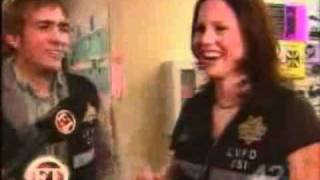 Jorja Fox & Eric Szmanda On Et