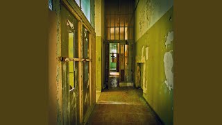 Relaxing Crowded Elevator
