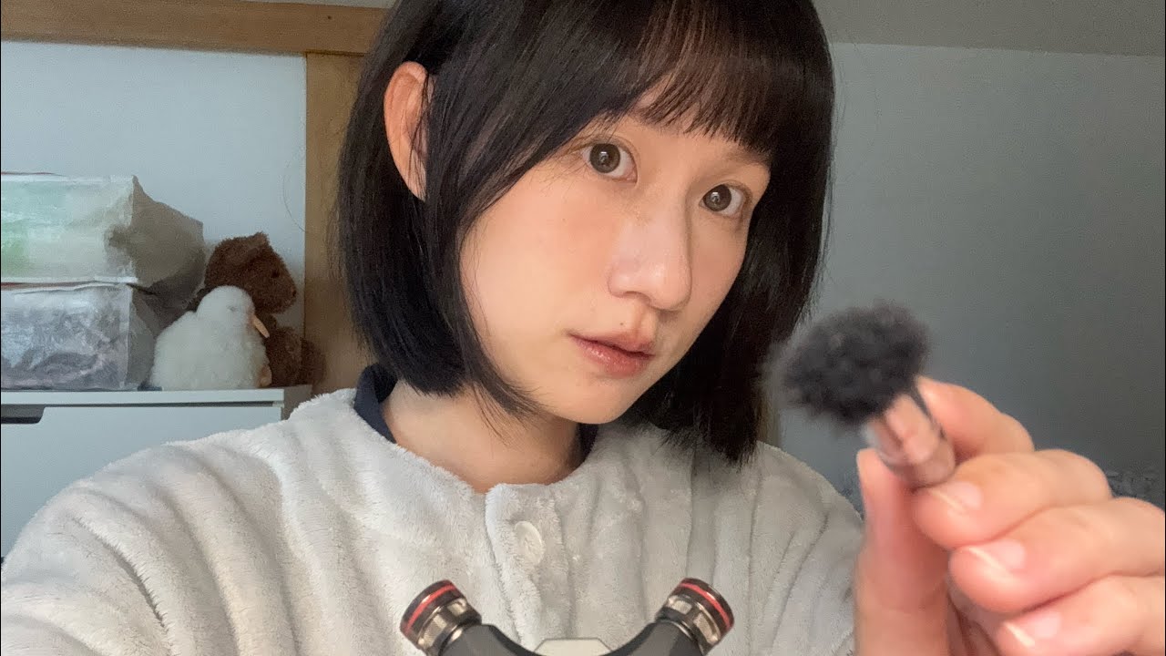 ASMR Face Tracing with Brush, Mouth Sounds, Alphabet Guessing💬