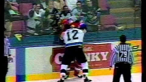 Trevor Gillies vs Gaetan Royer