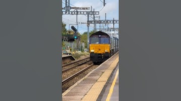 DRS 66432 passes Severn Tunnel Junction with Tesco containers and four tone