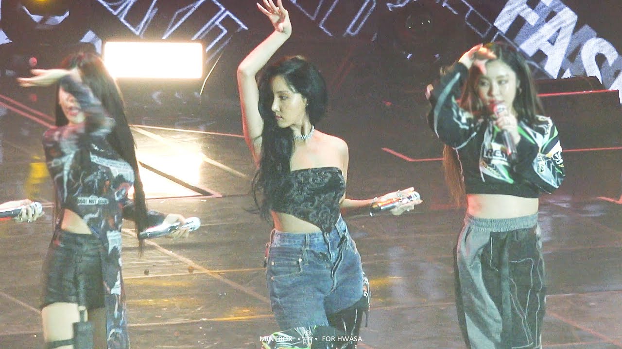 [4K] 200813 소리바다 어워즈 수상 및 'HIP' 마마무 화사 직캠 (Mamamoo Hwasa Fancam)