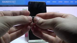 How to Input Nano SIM & Micro SD Cards in INFINIX S5 – Locate Tray for SIM & SD Cards
