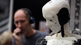 Robots: Will Humans Face a Horse and Buggy Moment? Robots: Will Humans Face a Horse and Buggy Moment?