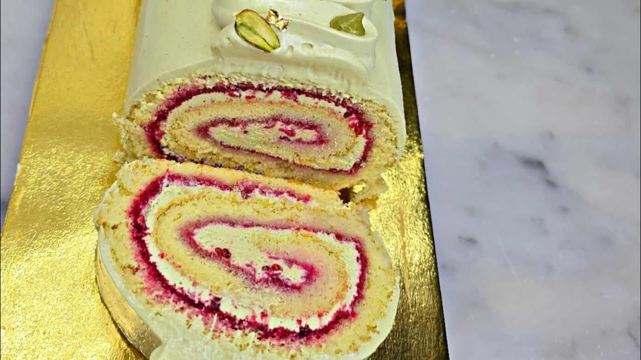 هذي اروع وصفه تنجمو تخدمو بيها بسكوي رولي جربوها وخلولي رايكم 