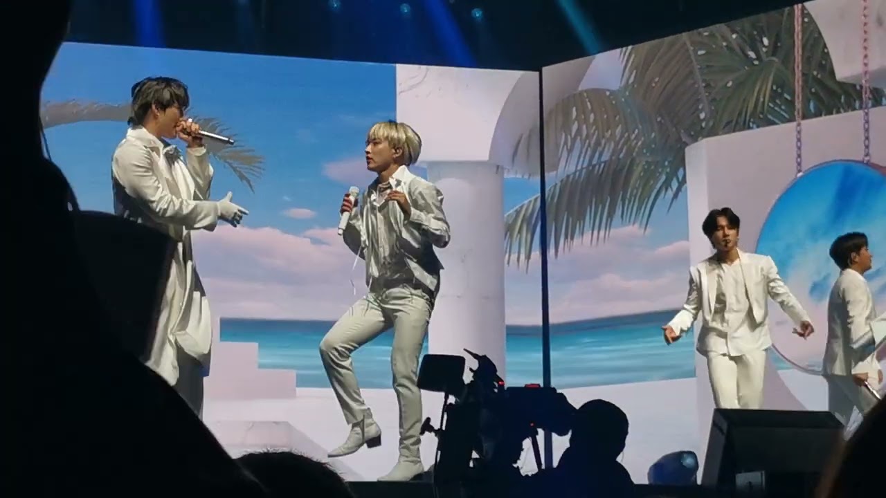 Ateez Wave Live at the OVO Wembley Arena London 30.04.22 4k HD Fancam