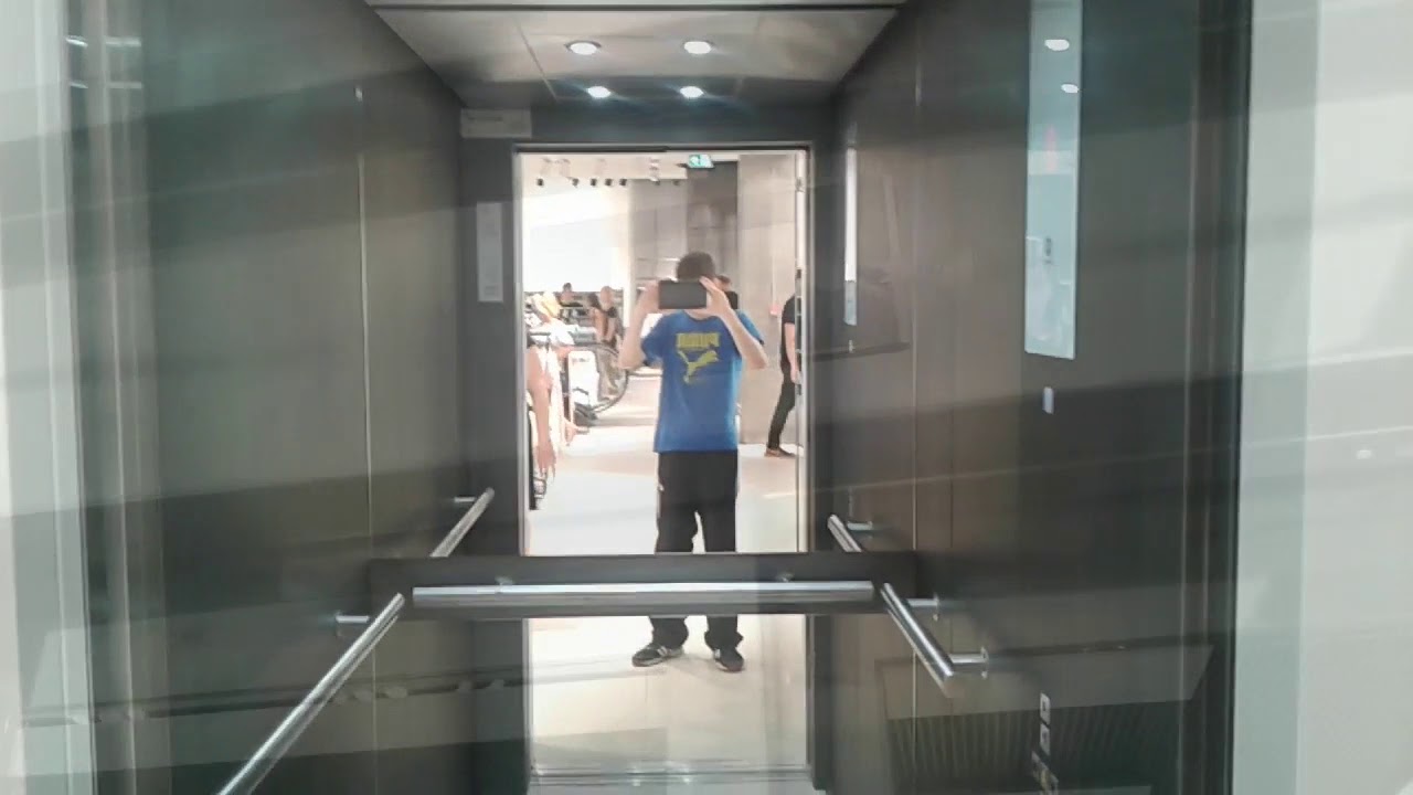 (Specjał na 500 odcinek) Lift tour/Windy w galerii Forum Gdańsk, Gdańsk