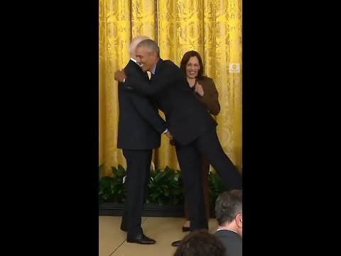 Video: Obamas bedste sikkerhed kunne ikke stoppe denne pup fra streaking under statsbesøg til Indien