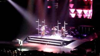Usher - Daddy's Home LIVE in Anaheim, CA