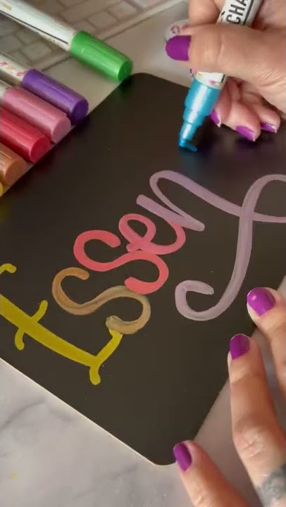 How to use Metallic Chalk Markers 