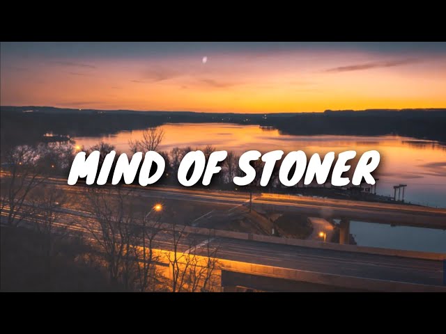 Machine Gun Kelly - Mind of a Stoner ft. Wiz Khalifa (Lyrics) class=