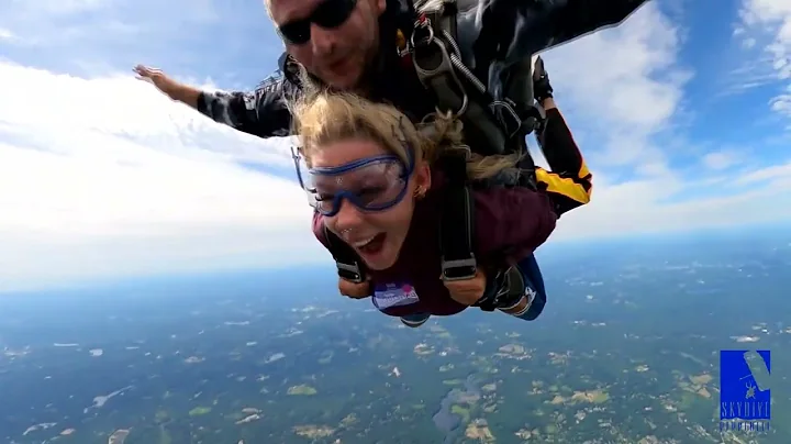 Courtney Talbot - Skydive Pepperell - www.skyjump....