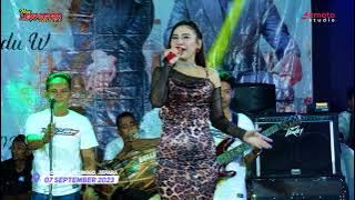 NEW LEVY'S STAR -  TIRANI   EVIS RENATA - WEDDING SINDHU & DIAZ - SROBYONG MLONGGO