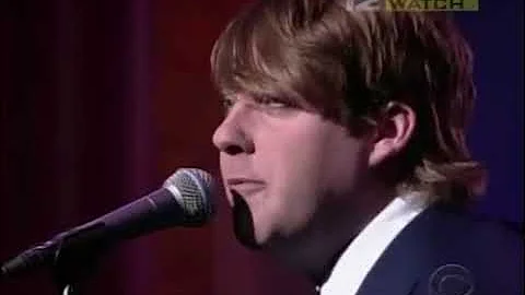 Kaiser Chiefs - I Predict A Riot on Letterman (30 March 2005)