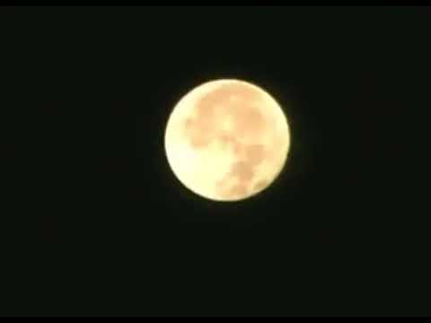 Διαφημίσεις στο φεγγάρι Τζήμης Πανούσης