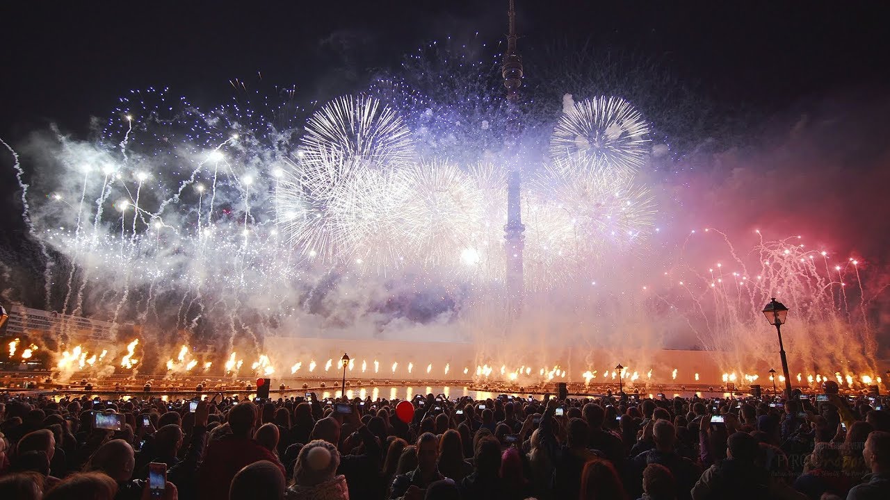 Circle of Light 2017 - Moscow | Show Nr. 2 | Pyroemotions