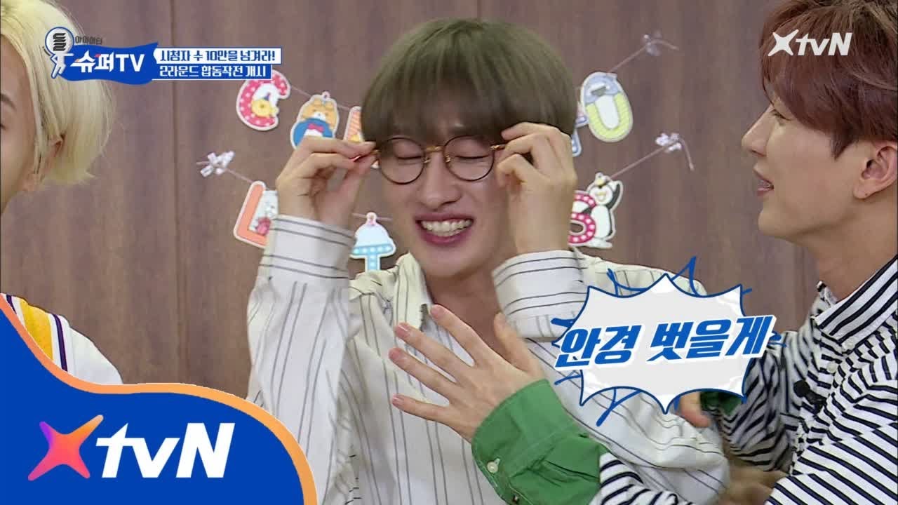 SuperTV 시청자수 10만을 위한 최후의 발악? 산타마리아 춤을~ 산타마리아 춤을~ 180309 EP.7