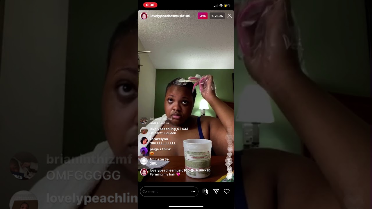 Lovely Peaches perms her hair on live 💖